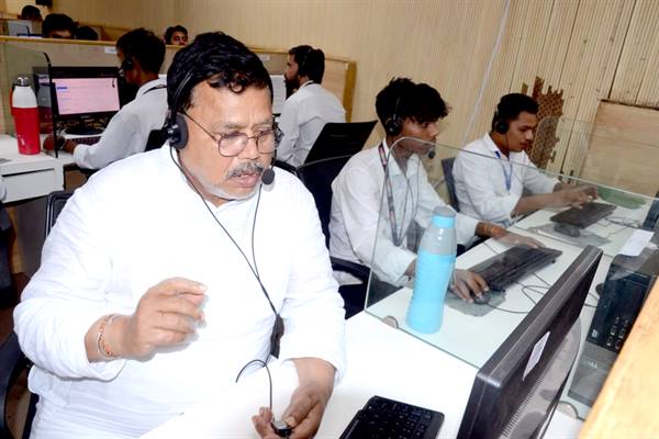 डीजीएम विद्युत वितरण कंपनी की 2 वेतन वृद्धि रोकने के निर्देश